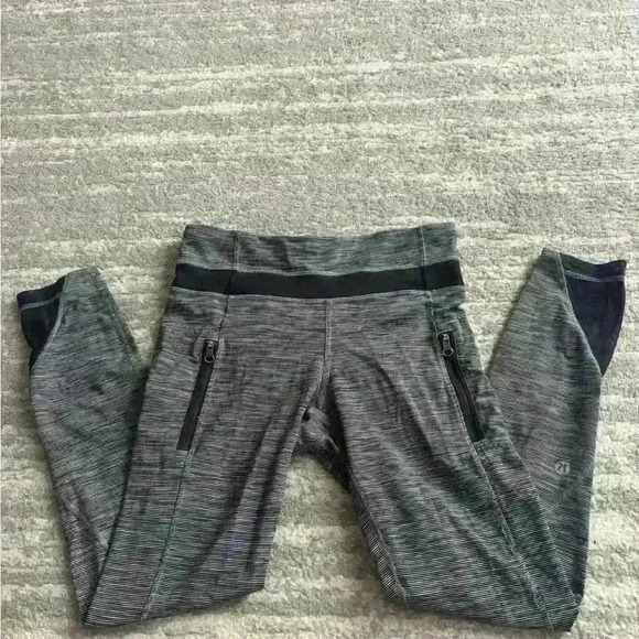 Lululemon Inspire Tight II
Heathered  Black / Heathered Black - Picture 3 of 5